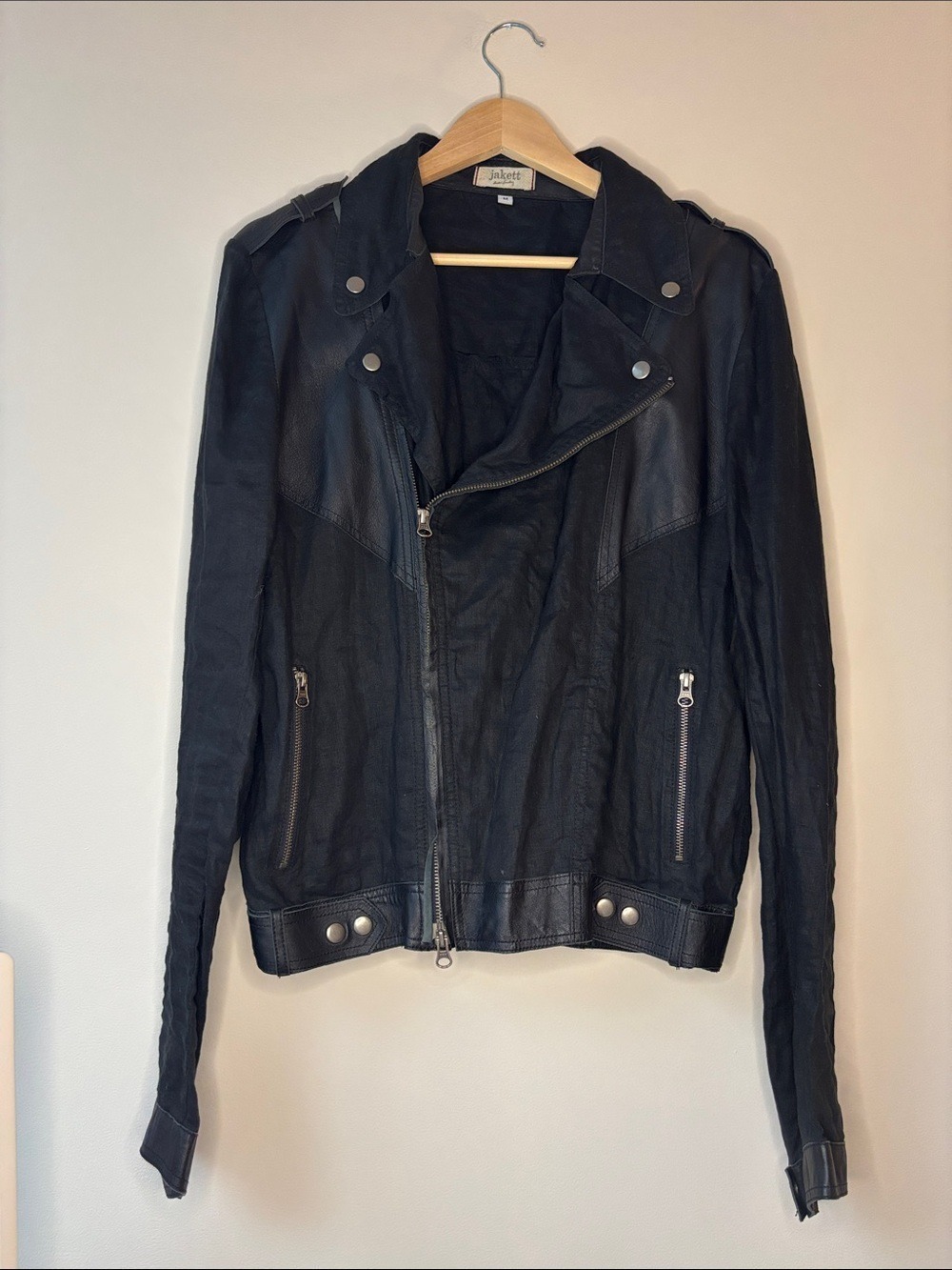 Jakett Black Leather Moto Jacket Large